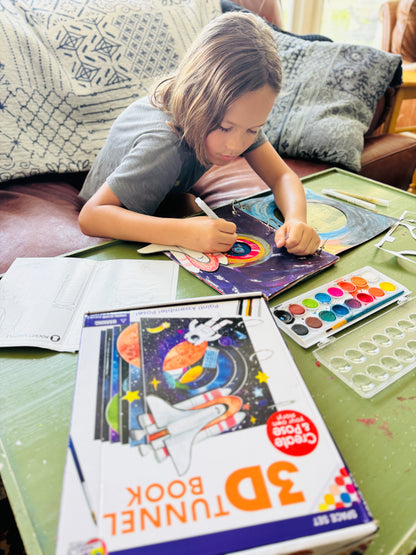 3D TUNNEL BOOK (DELUXE): Space